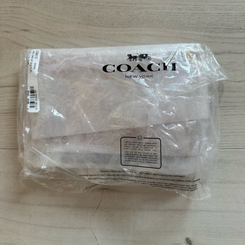 NWT Coach Beige Wristlet with Pink Floral Design - Picture 3 of 3